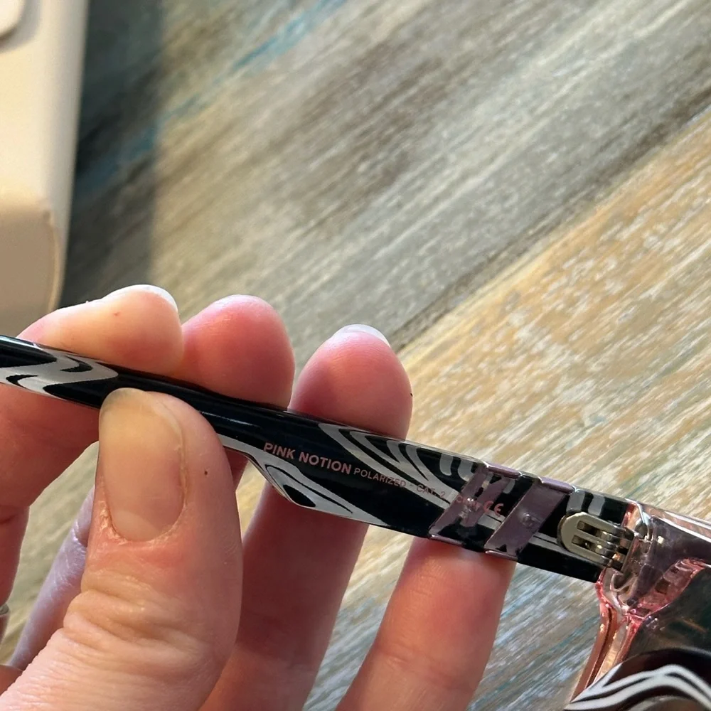 Pink Shield Sunglasses - Womens Fashion Sunglasses - Picture 3 of 3